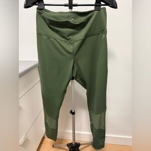 Head Women’s Olive Green Athletic Leggings Large Mesh Panel High Rise Workout